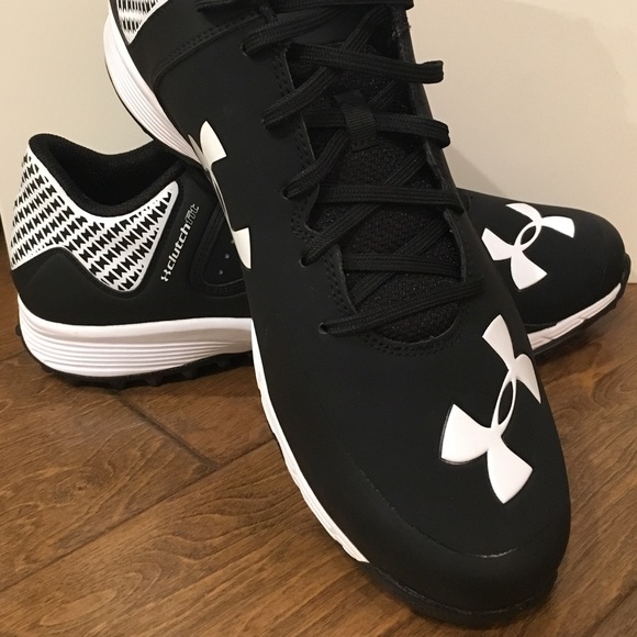 under armour deception trainer shoes